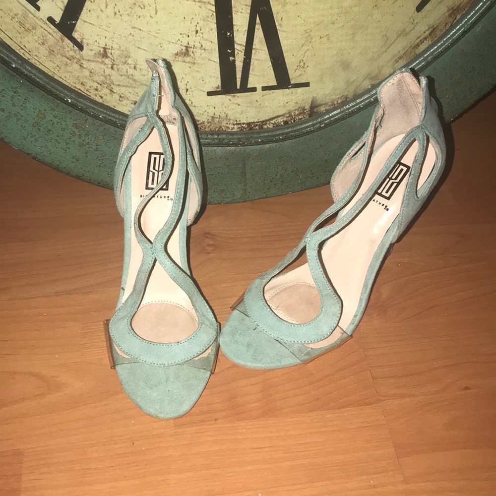Signature Beautiful Unique Teal Suede Sandel